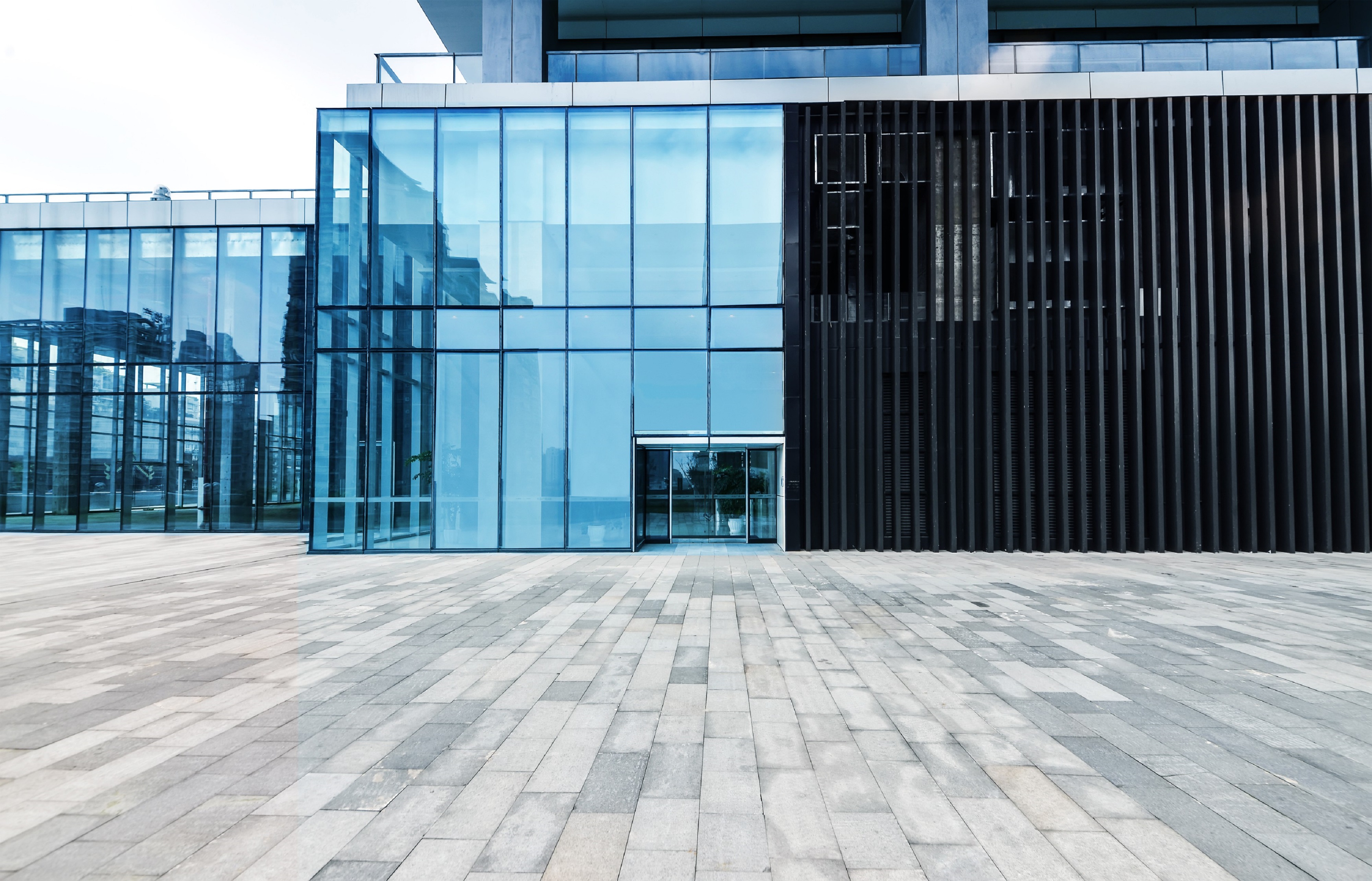 Contemporary and Smart Workplaces